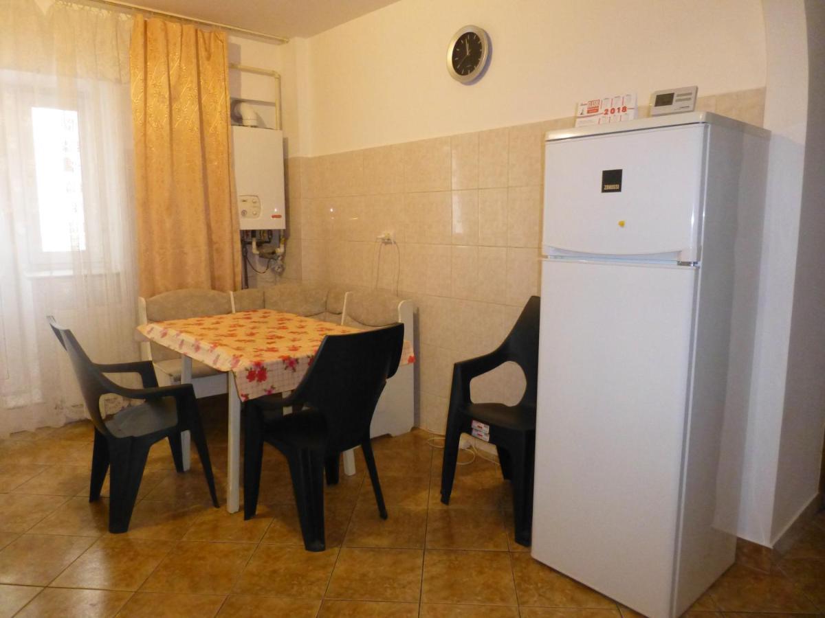 Apartament Zippi Republicii Rhbm Baia Mare Zimmer foto